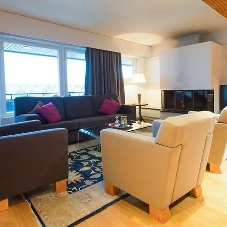Hotell Scandic Pohjanhovi 4*